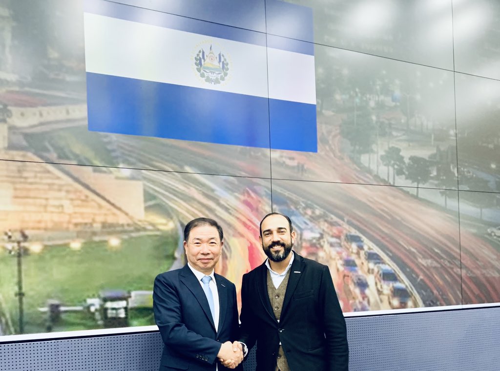 La “capital mundial” de la industria naranja inicia nueva relación con El Salvador la-capital-mundial-de-la-industria-naranja-inicia-nueva-relacion-con-el-salvador